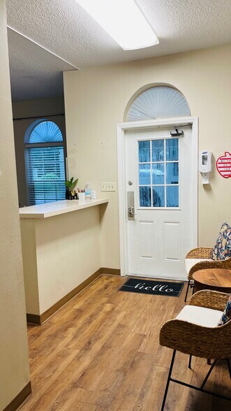 More Photos Of 45 South Shore Dr, Miramar Beach Storefront Retail Office For Sale