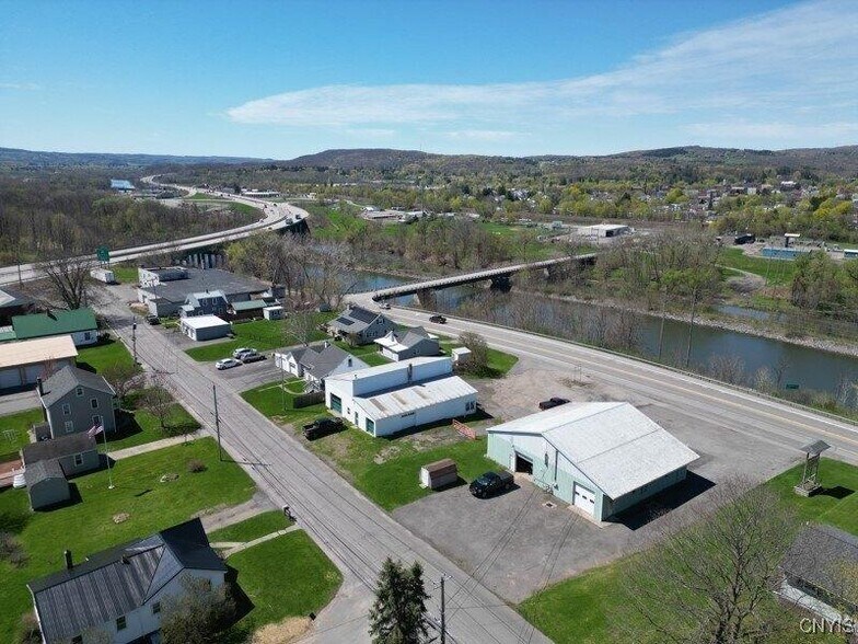 More Photos Of 262 Route 5S St, Mohawk Flex For Sale