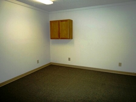 More Photos Of 715 N 2nd St, Palmyra Self Storage For Lease