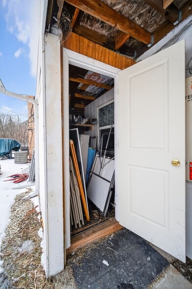 More Photos Of Church St, Winfield General Retail For Sale