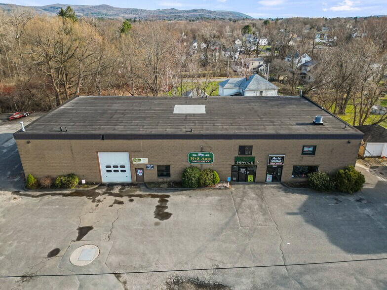 More Photos Of 1260 East St, Pittsfield Freestanding For Sale