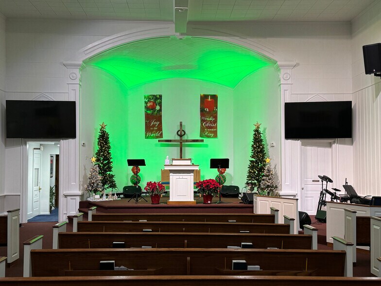 More Photos Of 45504 Cass Ave, Utica Religious Facility For Sale