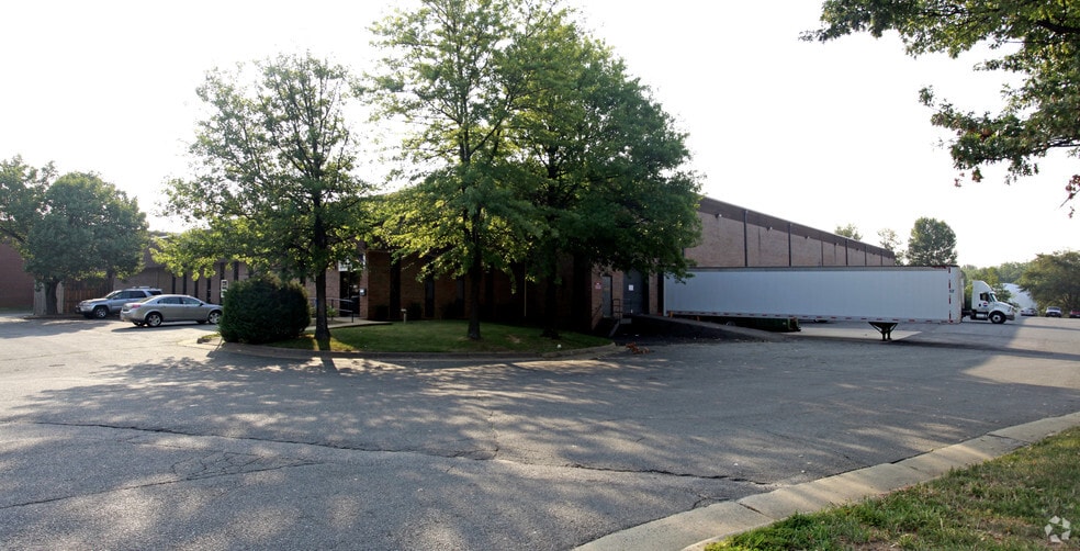More Photos Of 5751 General Washington Dr, Alexandria Warehouse For Sale
