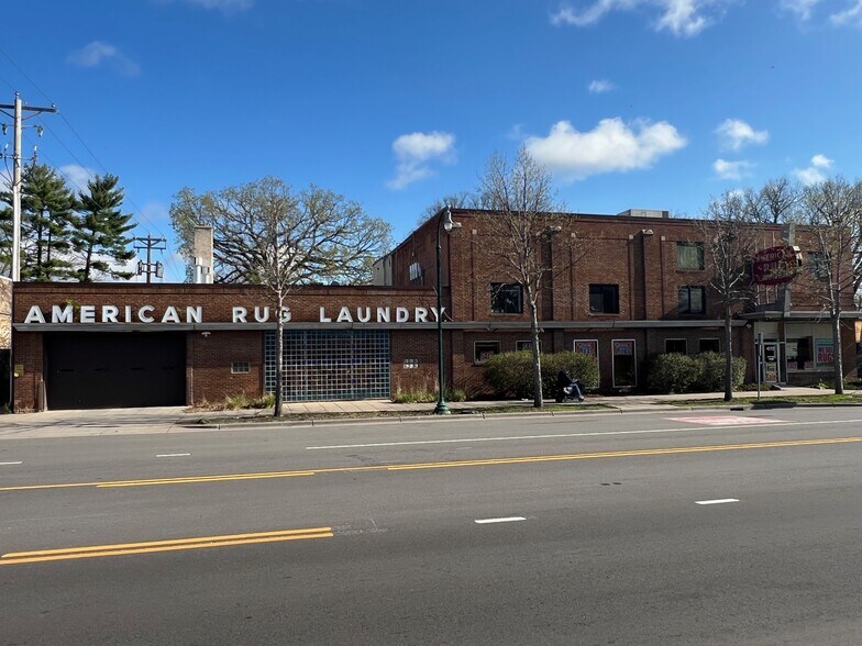 Primary Photo Of 4222 E Lake St, Minneapolis Freestanding For Sale