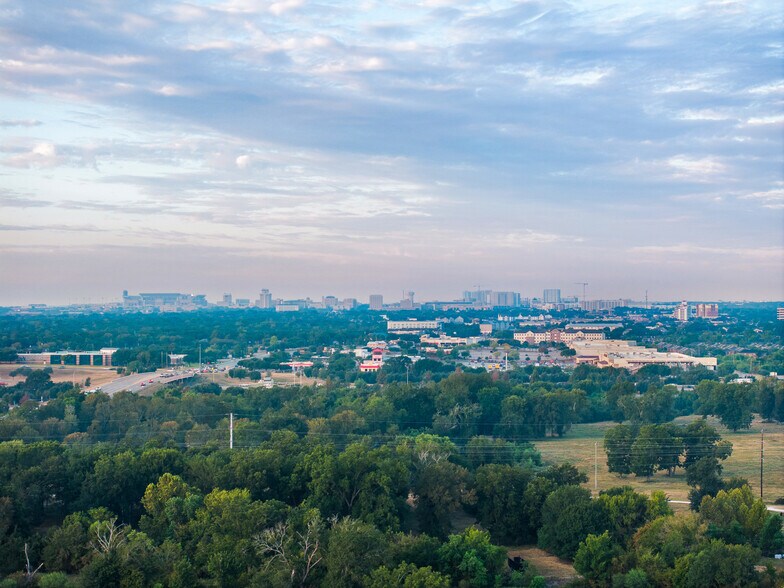 More Photos Of 3031 University Dr, E, College Station Land For Sale