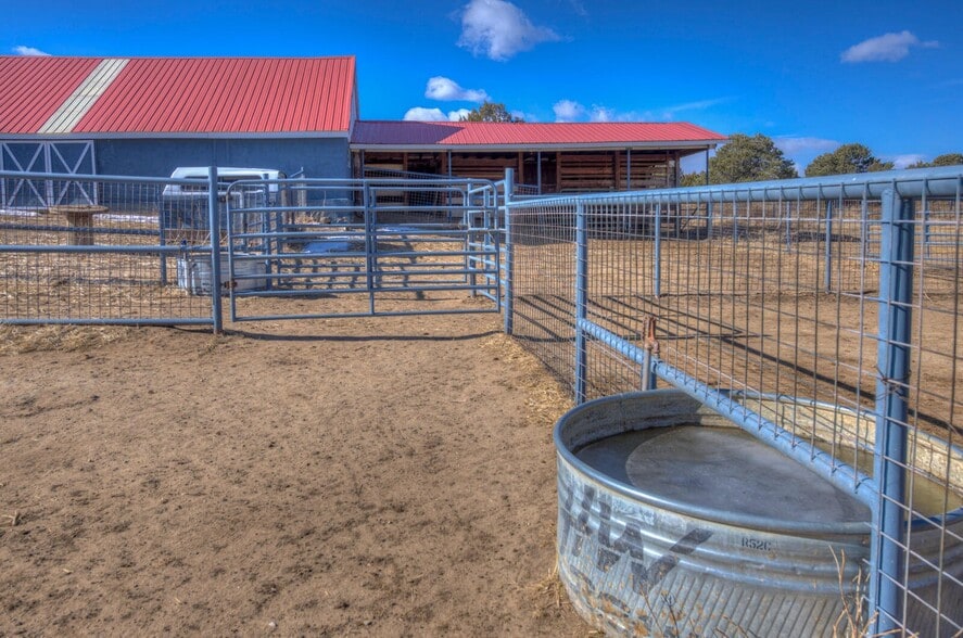 More Photos Of 22540 Us Highway 160, Walsenburg Veterinarian Kennel For Sale