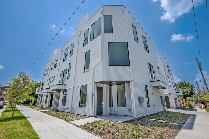 More Photos Of 4322 Roseland Ave, Dallas Apartments For Sale