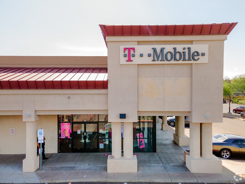 More Photos Of 12228 N Cave Creek Rd, Phoenix Storefront Retail Office For Lease