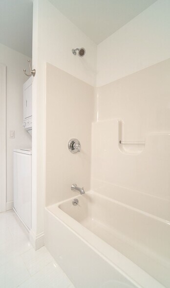 More Photos Of 10 Fort Hill Rd, Groton Apartments For Sale