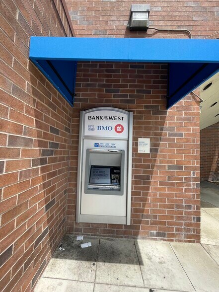 More Photos Of 11955 Slauson Ave, Santa Fe Springs General Retail For Sale