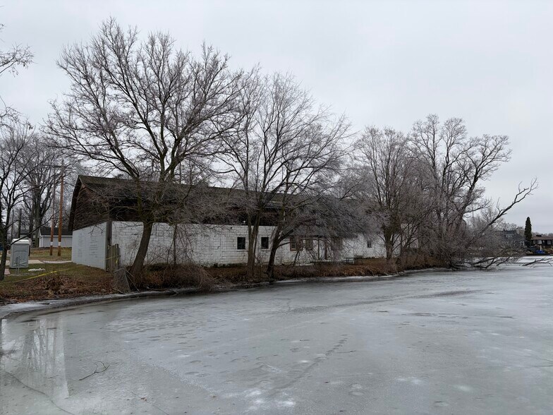 More Photos Of 112 Mill St, Linden Warehouse For Sale