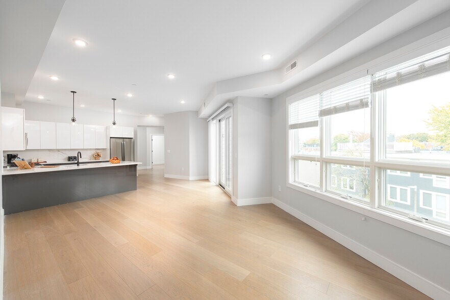 More Photos Of 33-39 Ward St, Boston Apartments For Sale