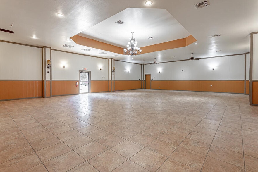 More Photos Of 7521 W University Blvd, Odessa Lodge Meeting Hall For Sale