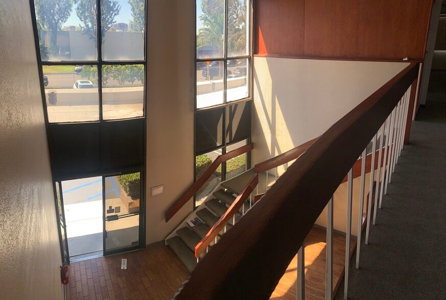 More Photos Of 1151 Duryea Ave, Irvine Loft Creative Space For Lease