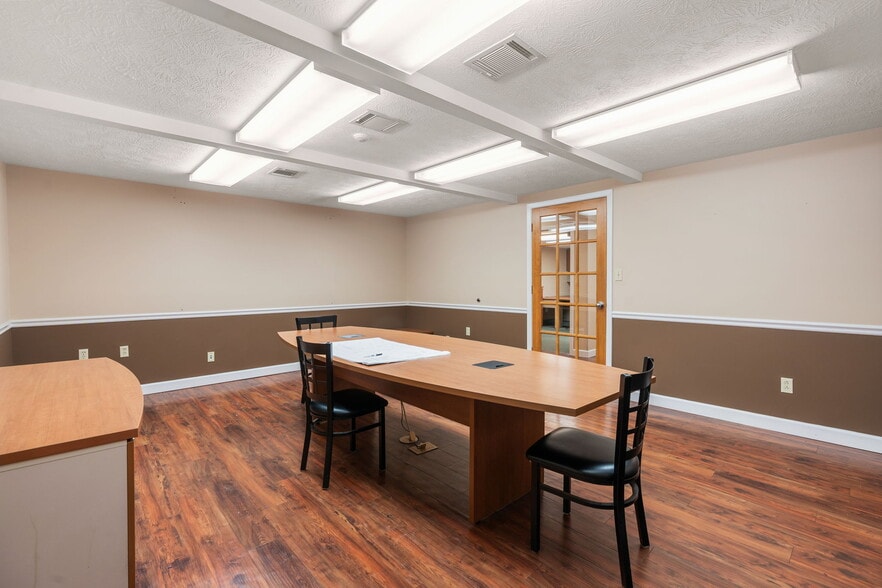 More Photos Of 2200 Sciaaca Rd, Spring Office For Sale
