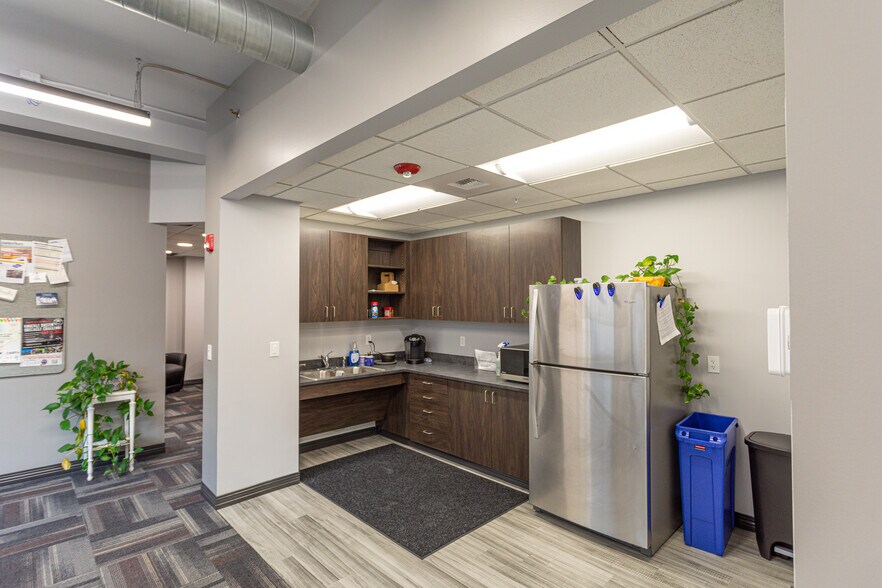 More Photos Of 21 3rd St N, Great Falls Loft Creative Space For Lease