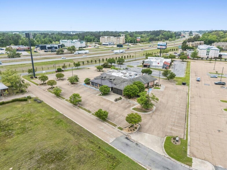 More Photos Of 224 Blanchard St, West Monroe Restaurant For Sale