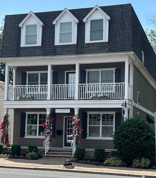 More Photos Of 4 Centennial Ave, Cranford Apartments For Sale