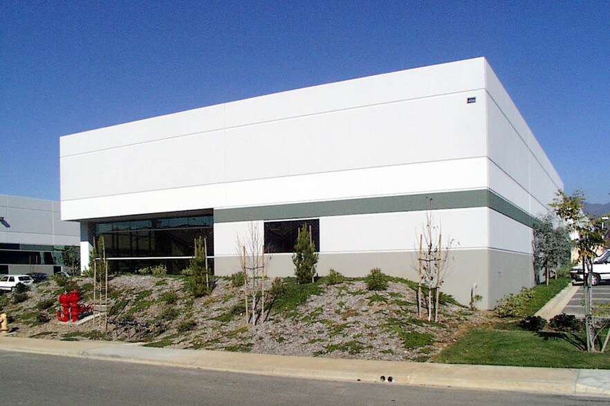 More Photos Of 23272 Arroyo Vista, Rancho Santa Margarita Warehouse For Lease