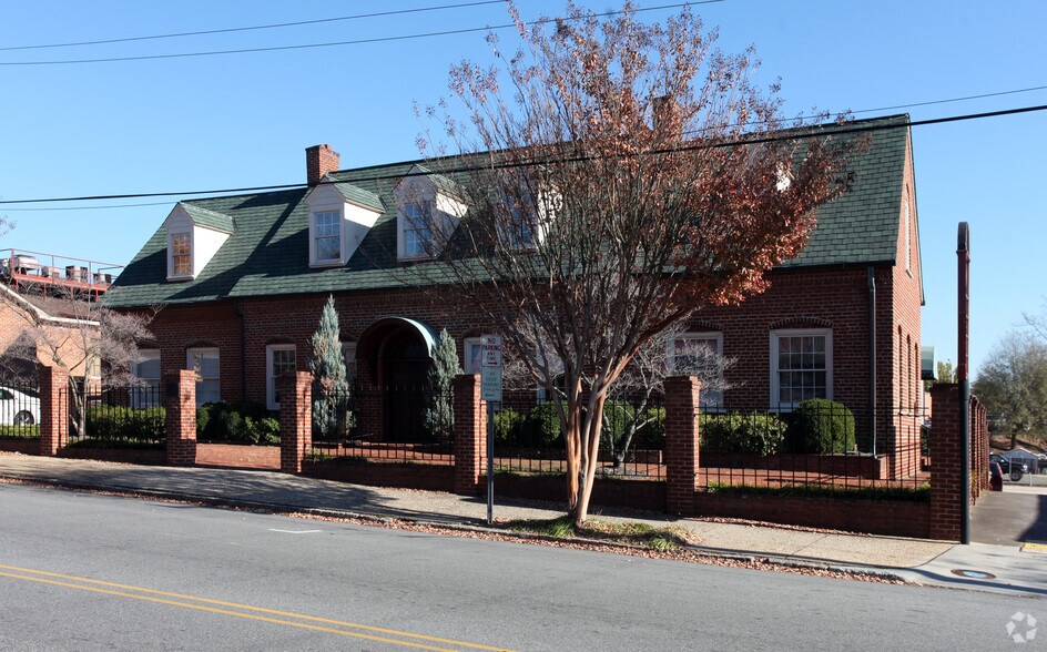 Primary Photo Of 939 Burke St, Winston-Salem Office For Lease