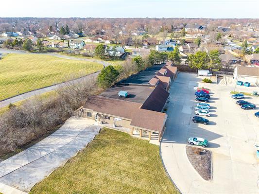 More Photos Of 2789 Maplecrest Rd, Fort Wayne Freestanding For Sale