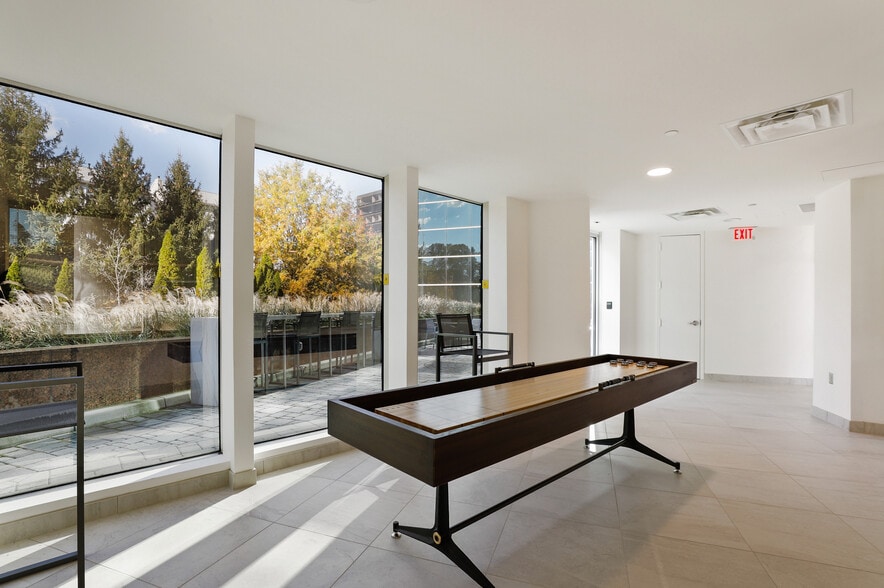 More Photos Of 11200 Rockville Pike, North Bethesda Office For Lease