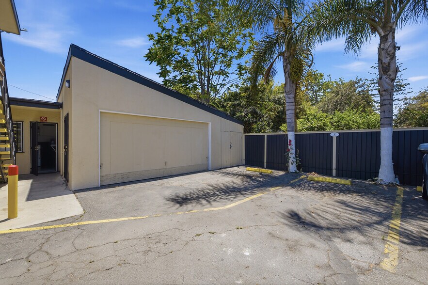 More Photos Of 3184 El Segundo Blvd, Lynwood Apartments For Sale