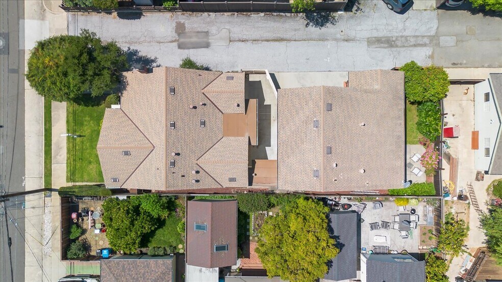 More Photos Of 1015 10th Ave, San Mateo Multifamily For Sale