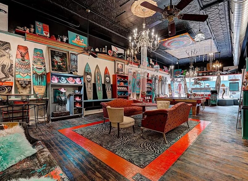 More Photos Of 117 W Harrison Ave, Guthrie Storefront Retail Residential For Sale