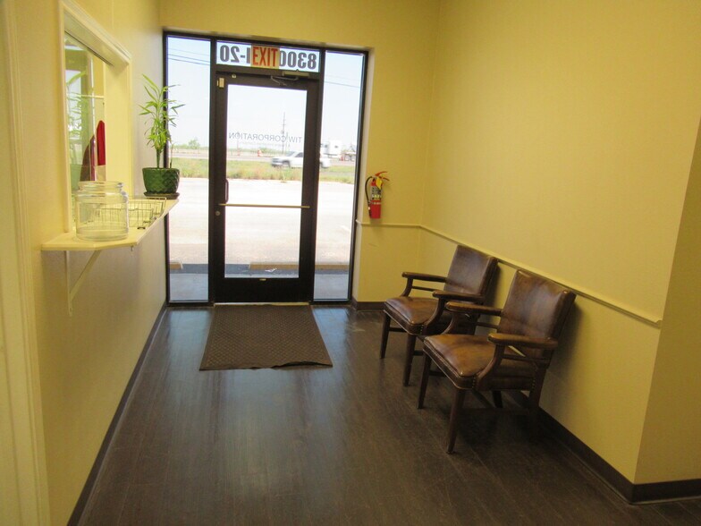 More Photos Of 8300 I-20 Interstate 20, Midland Warehouse For Lease