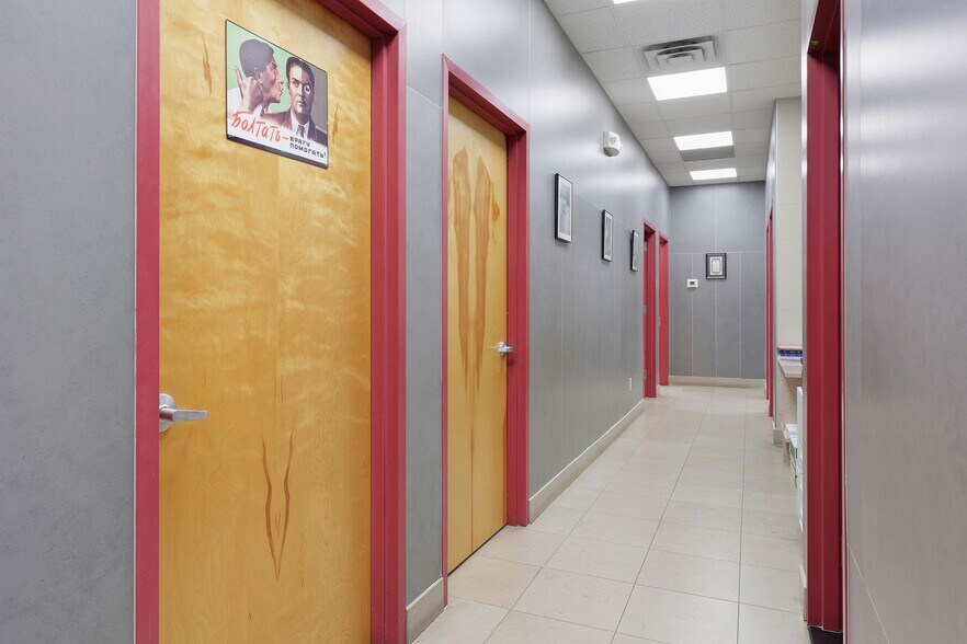 More Photos Of 472 E Westfield Ave, Roselle Park Light Manufacturing For Lease