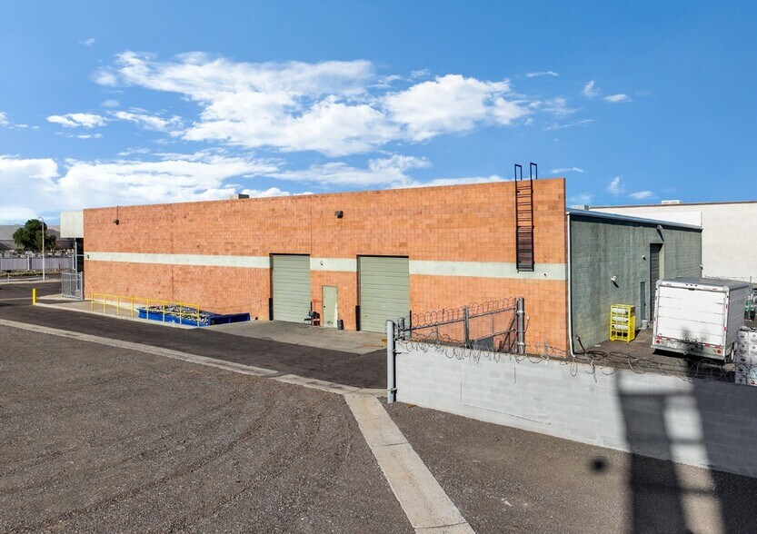 More Photos Of 5723 W Washington St, Phoenix Warehouse For Sale
