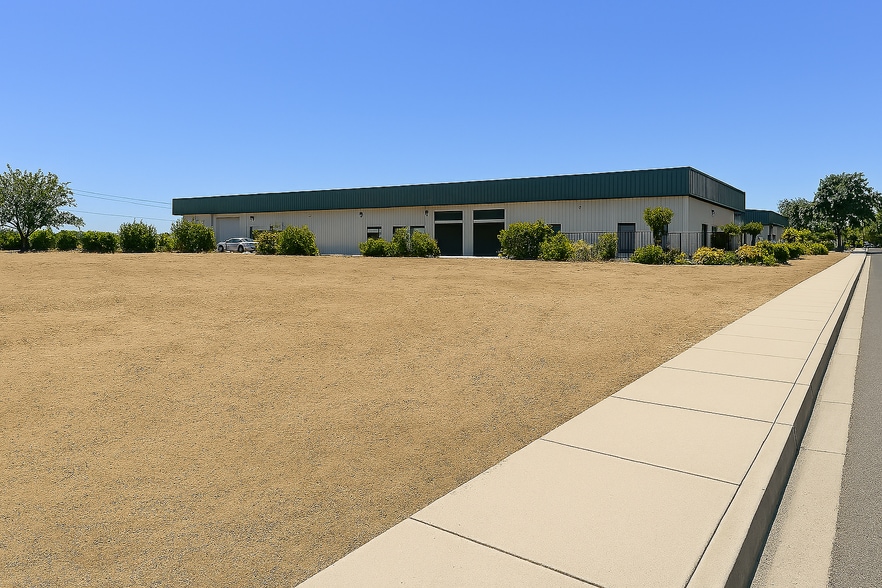 More Photos Of 301 Kiernan Ave, Modesto Land For Sale