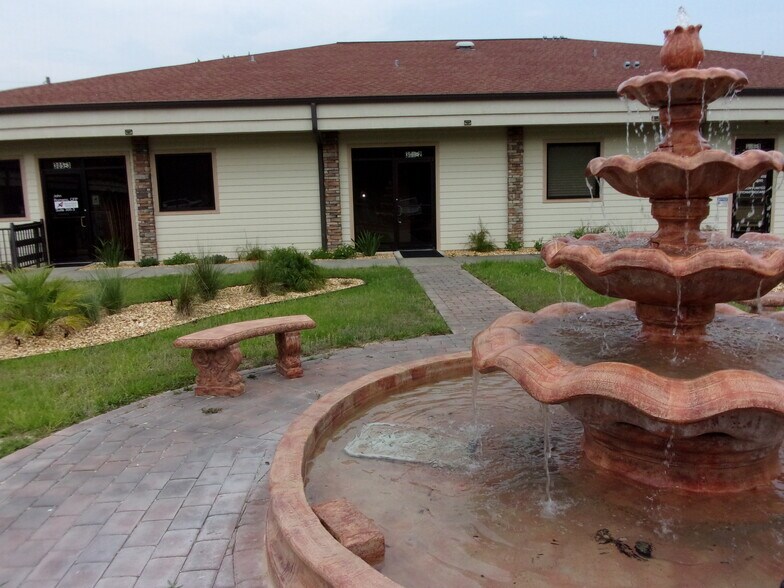 More Photos Of 301 Skyline Dr, Lady Lake Unknown For Lease