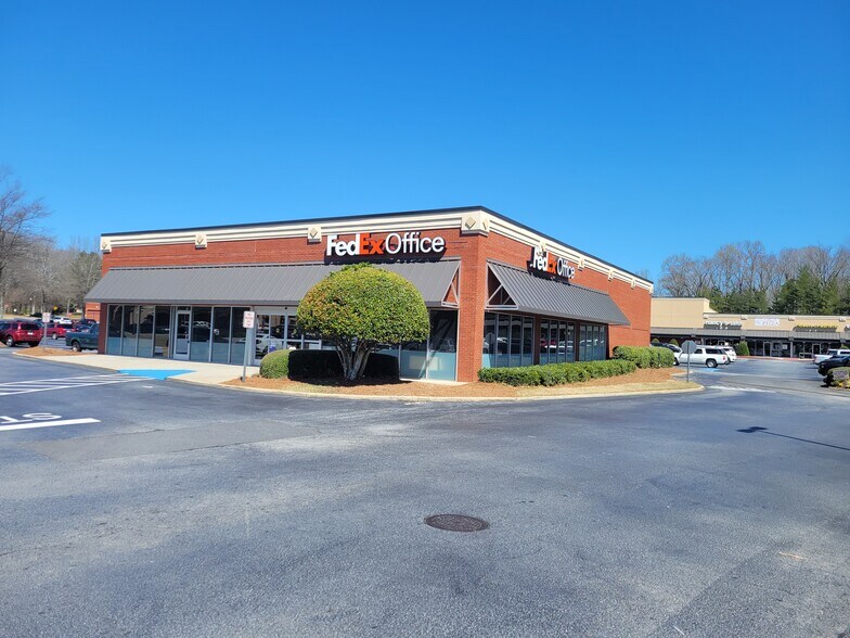 More Photos Of 1100 Johnson Ferry Rd, Marietta Unknown For Lease