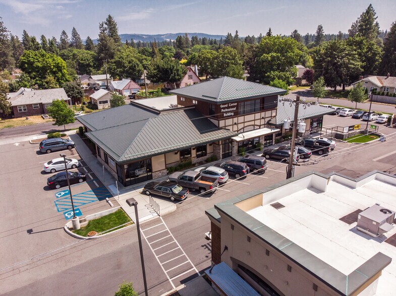 More Photos Of 3707 S Grand Blvd, Spokane Freestanding For Lease