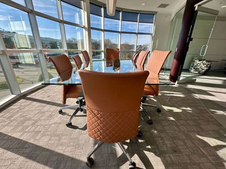 More Photos Of 4235 Hillsboro Pike, Nashville Office For Sale