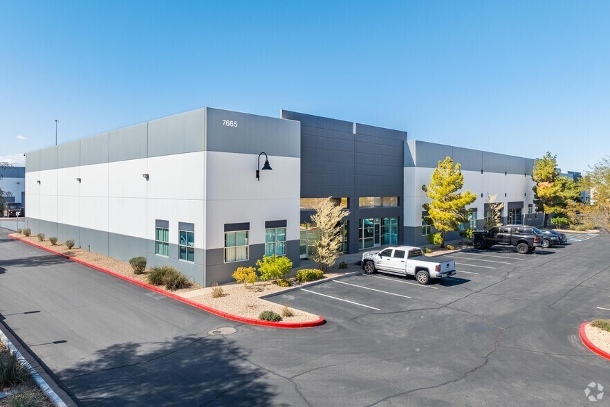More Photos Of 7705 Commercial Way, Henderson Unknown For Lease