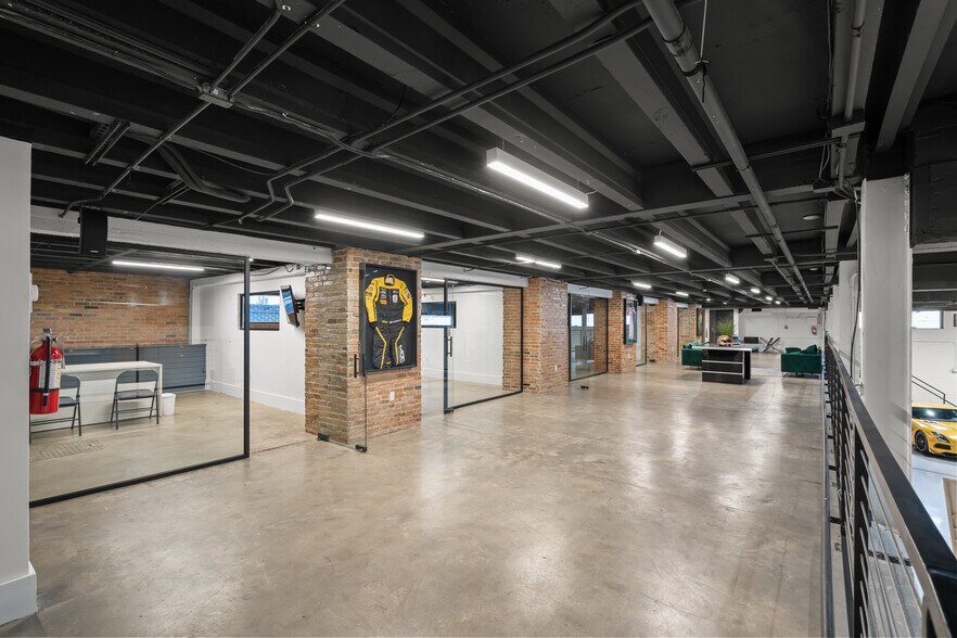 More Photos Of 2041-2045 NW 1st Ave, Miami Light Manufacturing For Lease