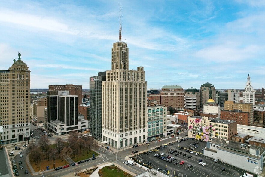 Primary Photo Of 14 Lafayette Sq, Buffalo Office For Sale