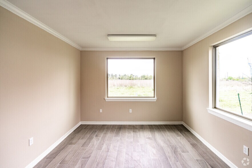 More Photos Of 2743 Smith Ranch Rd, Pearland Medical For Lease