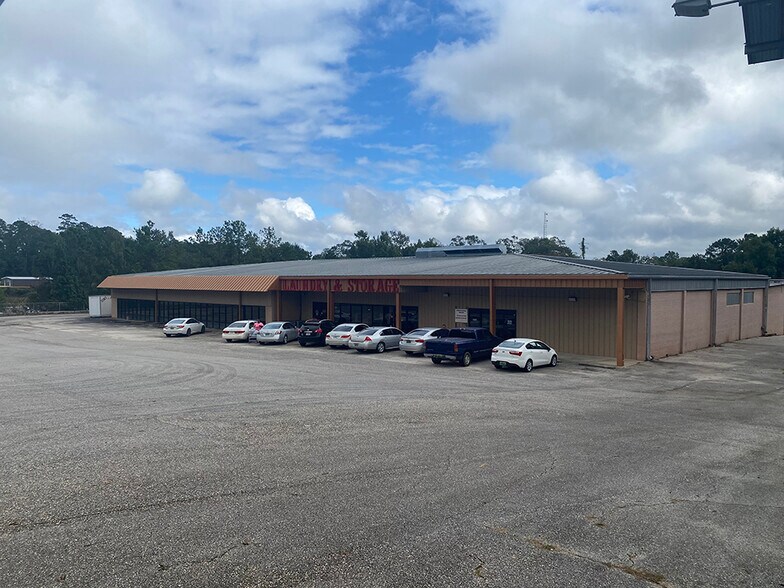 Primary Photo Of 32256 Highway 43, Thomasville Industrial For Sale