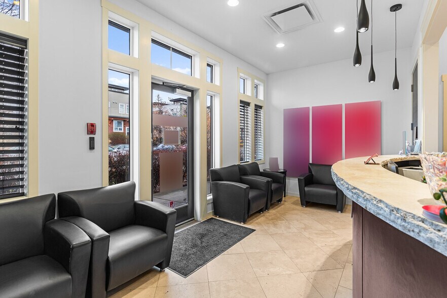 More Photos Of 1856 Ambrosi Rd, Kelowna General Retail For Lease