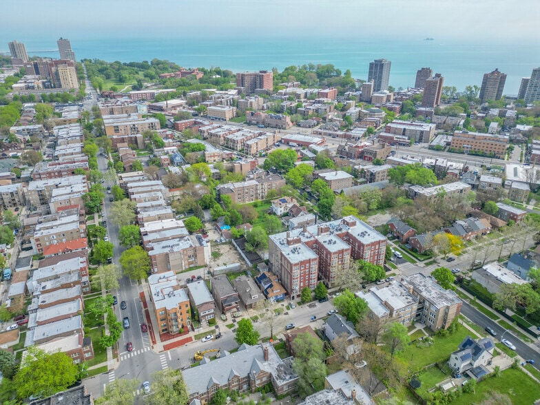 More Photos Of 7350 S Phillips Ave, Chicago Apartments For Sale