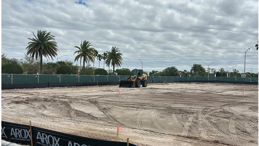 Primary Photo Of 11725 Rangeland Parkway Pky, Bradenton Medical For Lease