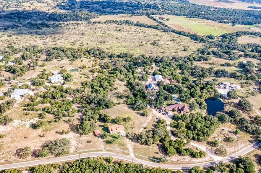 More Photos Of 3225 County Road 111, Lampasas Specialty For Sale
