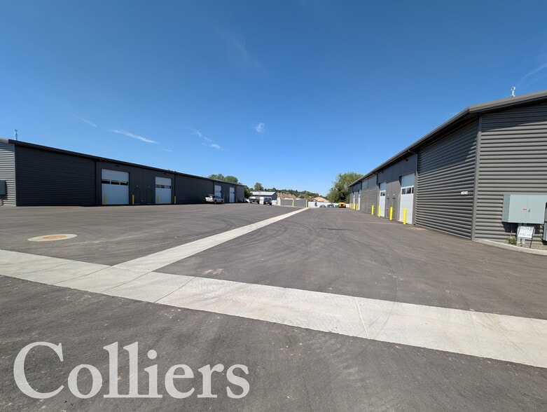 More Photos Of 11230 Joplin Rd, Boise Warehouse For Lease