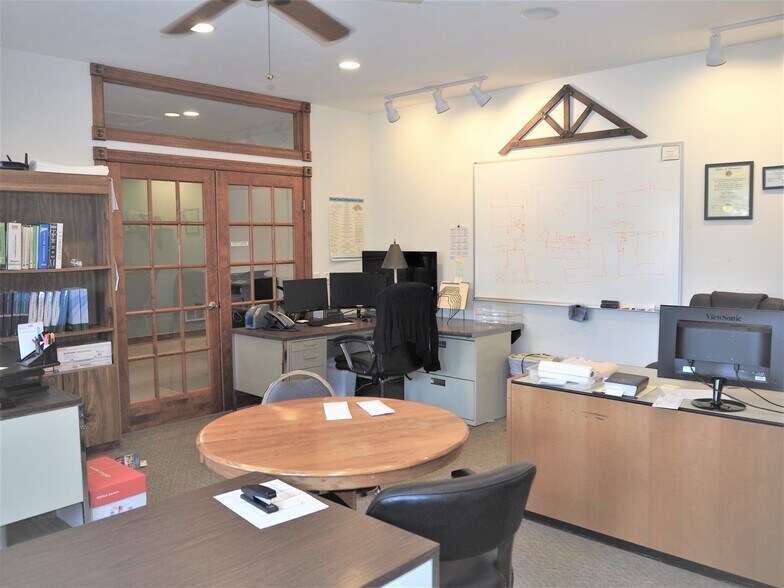More Photos Of 60 Gailwood Dr, Saint Peters Medical For Lease