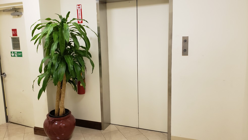 More Photos Of 71 S Central Ave, Valley Stream Office For Sale