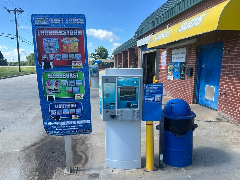 More Photos Of 2507 N Harvey Rd, Seminole Carwash For Sale